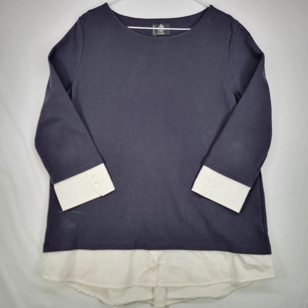Bogner Dark Blue Top with White Accents Size XL